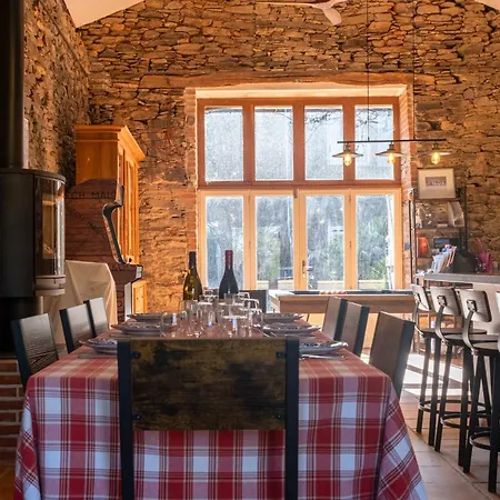 Nyaraló Domaine Du Puech Malou